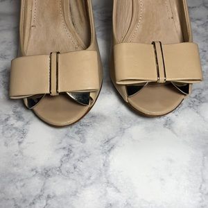 Louise et Cie Nadia Peep Toe Bow Pump